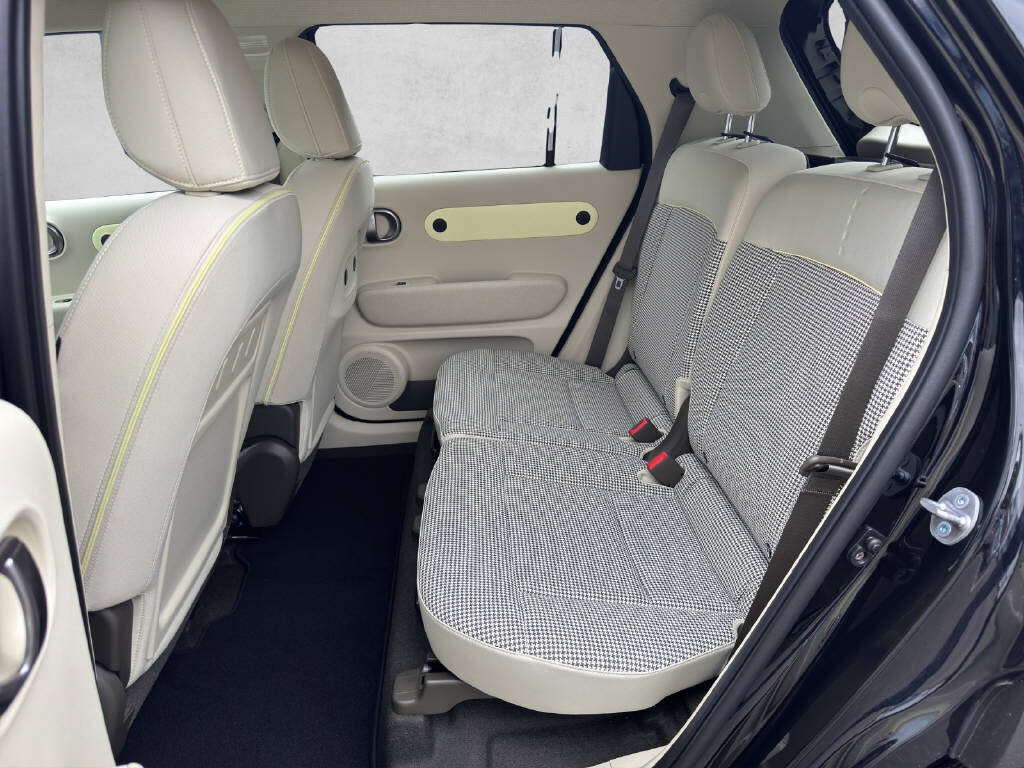 HYUNDAI Inster 49 kWh Electric Amplia 2WD, Elektro, Neuwagen, Automatik - 7