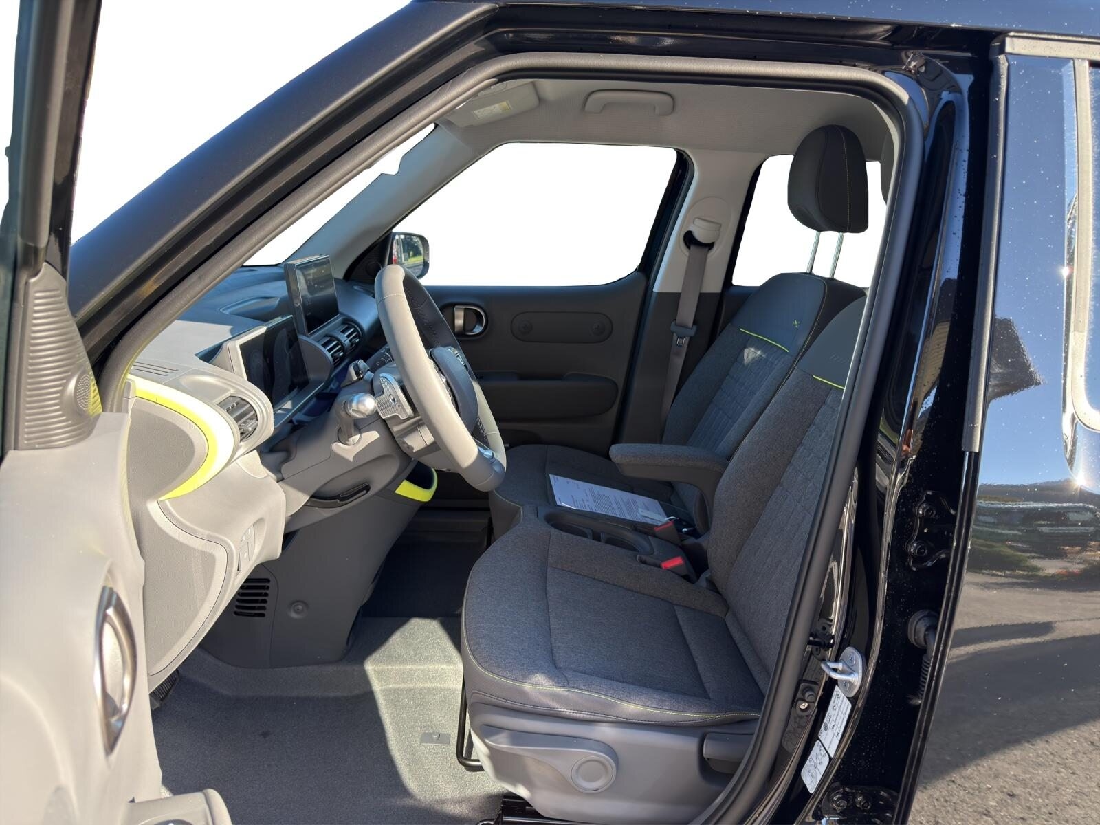 HYUNDAI Inster 49 kWh Electric Vertex Cross, Elektro, Neuwagen, Automatik - 6