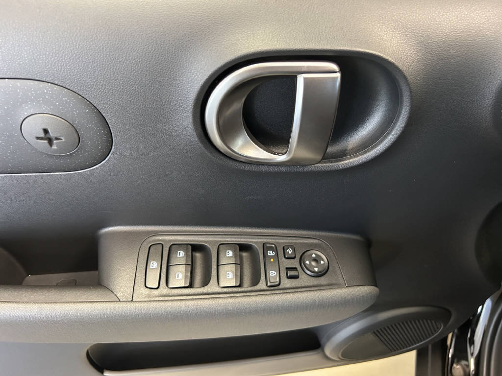 HYUNDAI Inster Electric Amplia 42kWh, Elektro, Vorführwagen, Automatik - 3