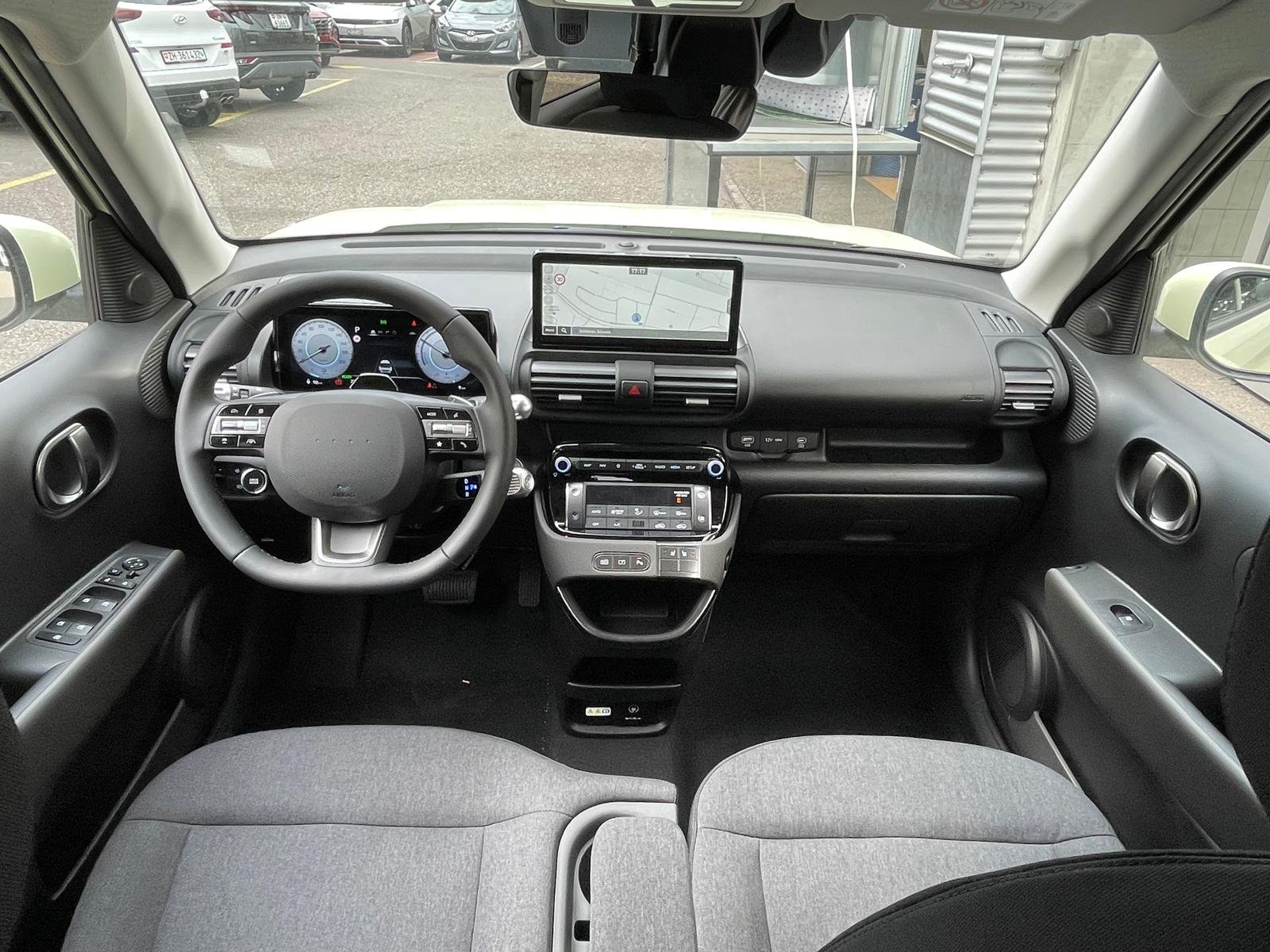 HYUNDAI Inster Electric Amplia, Elektro, Vorführwagen, Automatik - 7