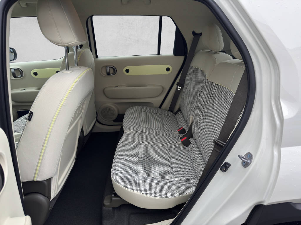 HYUNDAI Inster Electric Amplia, Elektro, Vorführwagen, Automatik - 7