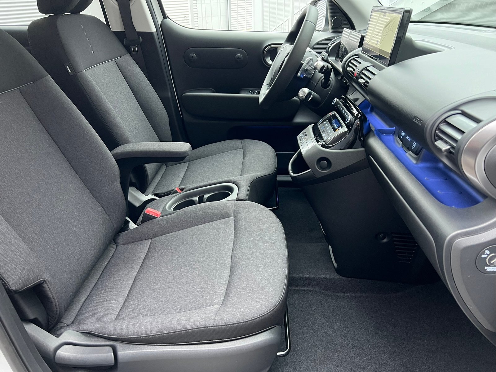 HYUNDAI Inster 49kWh Vertex, Elektro, Neuwagen, Automat - 7