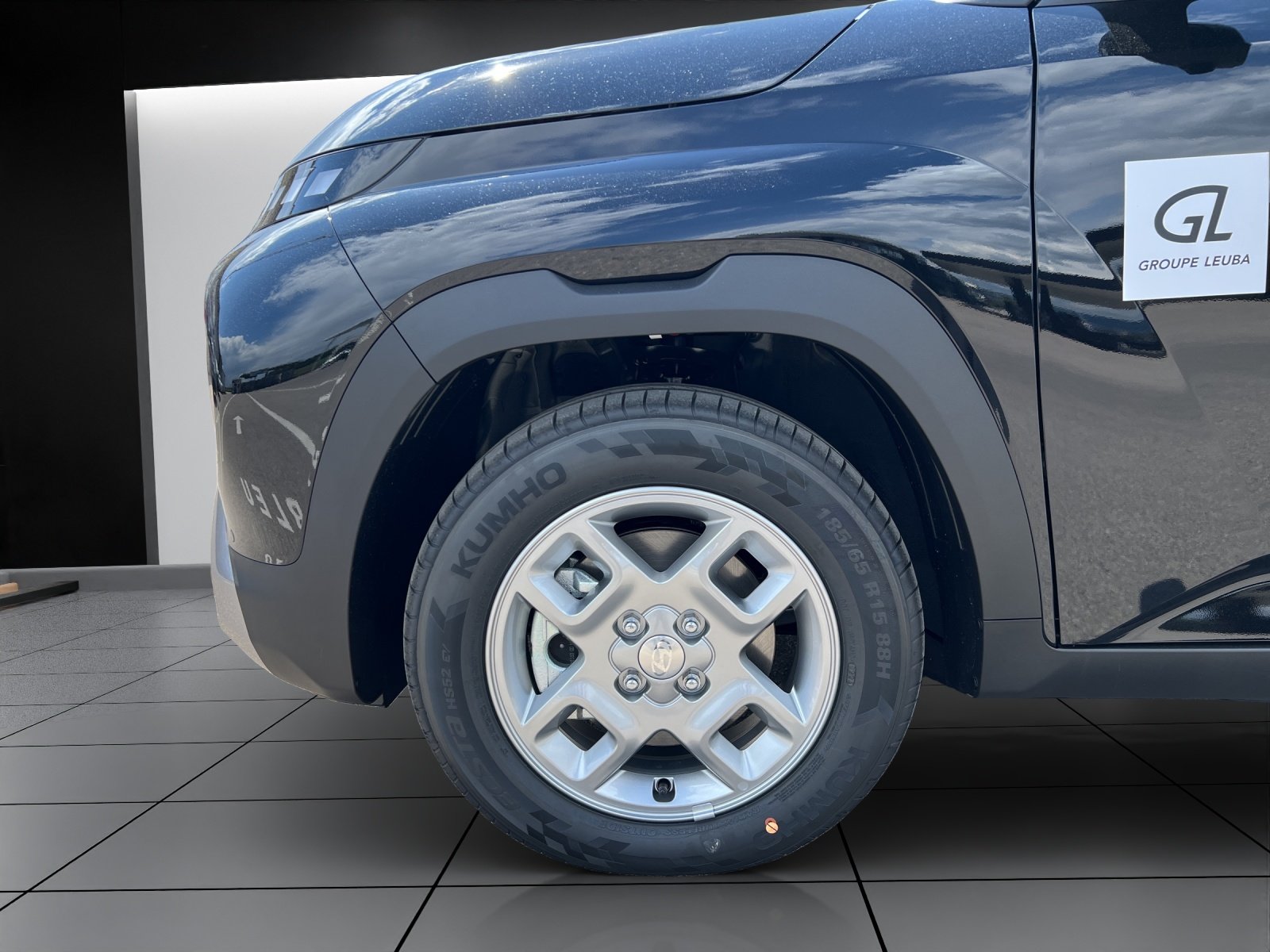 HYUNDAI Inster 49kWh Amplia, Elektro, Neuwagen, Automat - 4