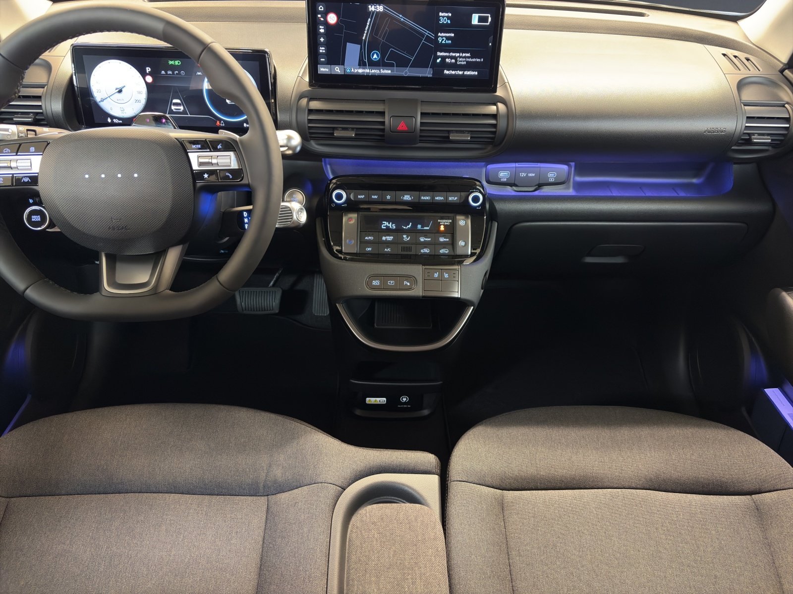 HYUNDAI Inster 49kWh Vertex, Electric, Ex-demonstrator, Automatic - 7