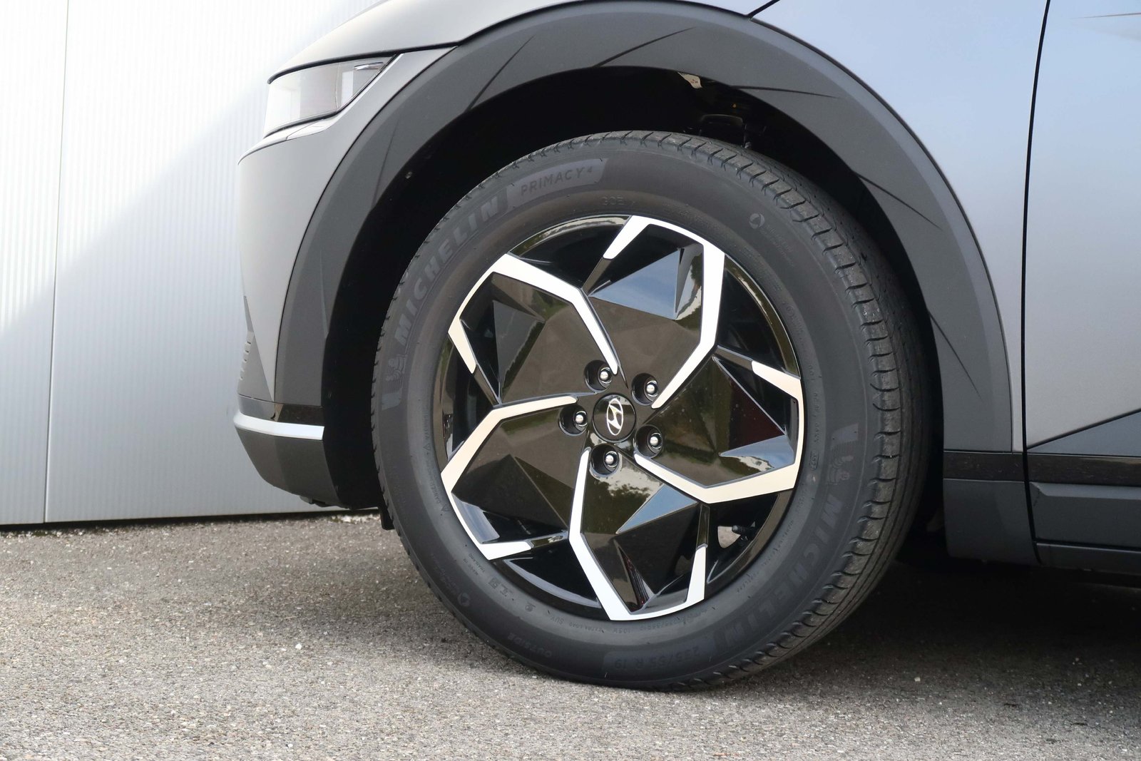 HYUNDAI Ioniq 5 Amplia 4WD 481 kms d'autonomie, Électrique, Voiture nouvelle, Automatique - 5