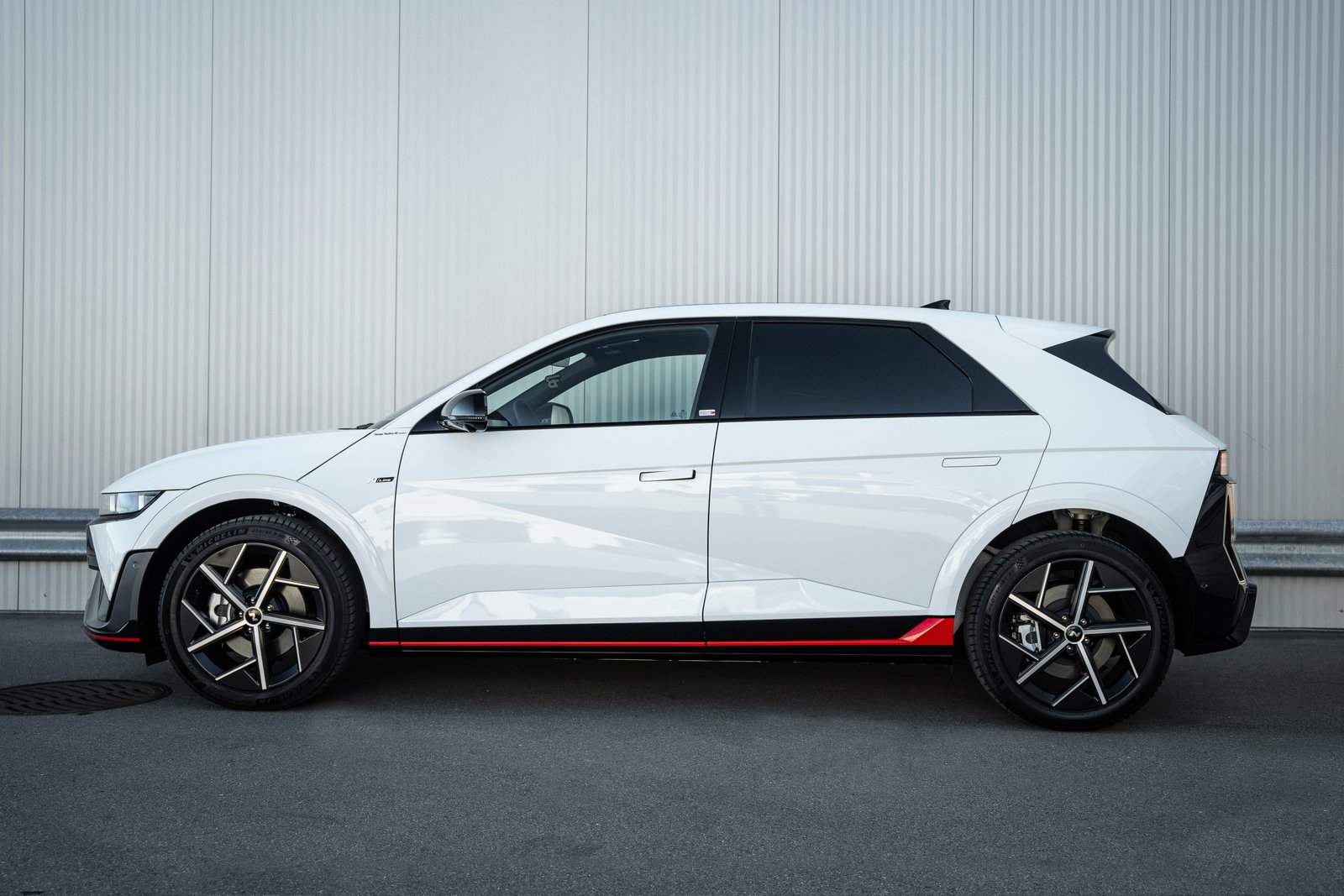 HYUNDAI Ioniq 5 N-Line 84kWh 4WD Bucher Edition, Elektro, Neuwagen, Automatik - 4