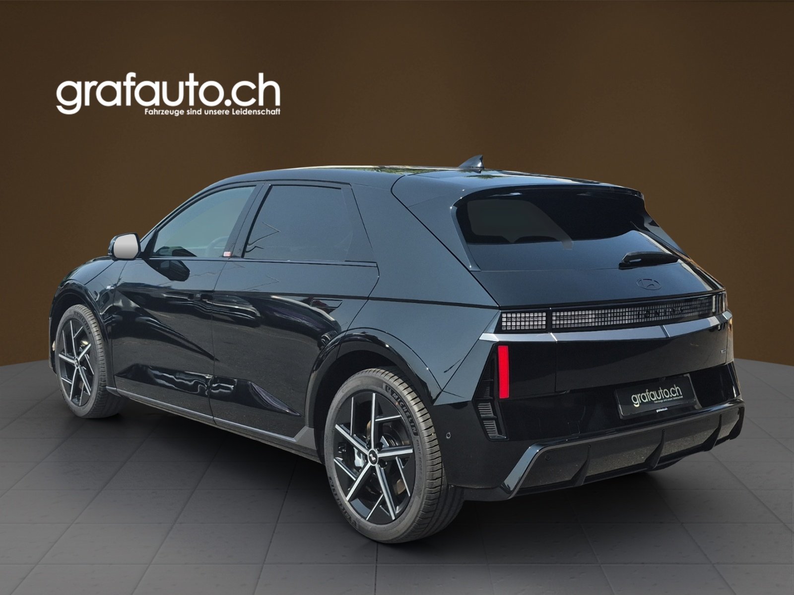 HYUNDAI Ioniq 5 84 kWh N-Line 4WD, Elettrica, Auto nuove, Automatico - 4