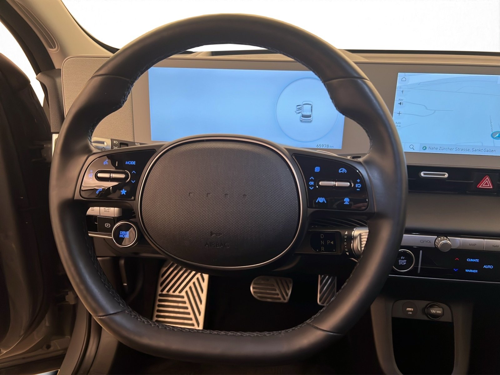 HYUNDAI Ioniq 5 First Edition 4WD, Electric, Second hand / Used, Automatic - 6