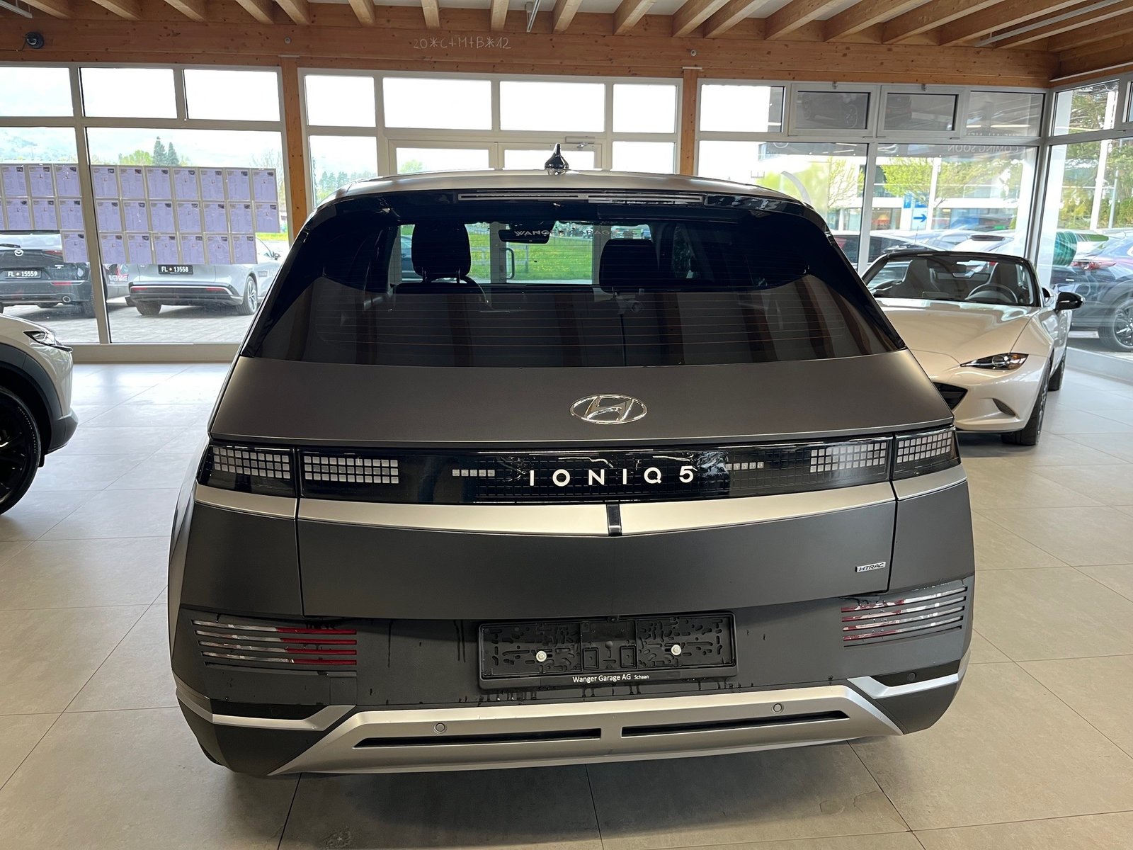 HYUNDAI Ioniq 5 72kWh Origo 4WD, Elektro, Occasion / Gebraucht, Automatik - 6