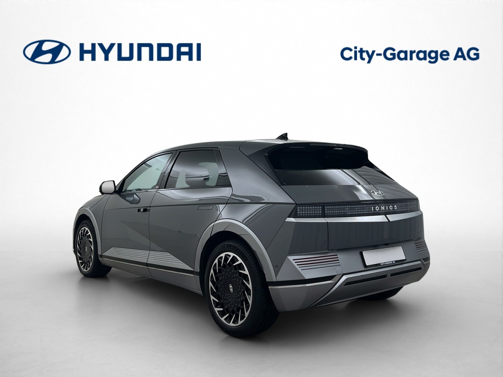 HYUNDAI Ioniq 5 First Edition 4WD 72,6 kWh, Elettrica, Occasioni / Usate, Automatico - 2