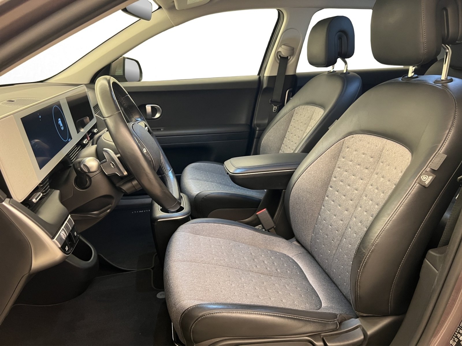 HYUNDAI Ioniq 5 Look 4WD, Electric, Second hand / Used, Automatic - 5