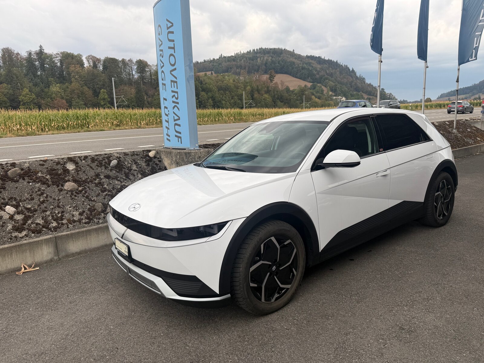 HYUNDAI Ioniq 5 77kWh Amplia 4WD