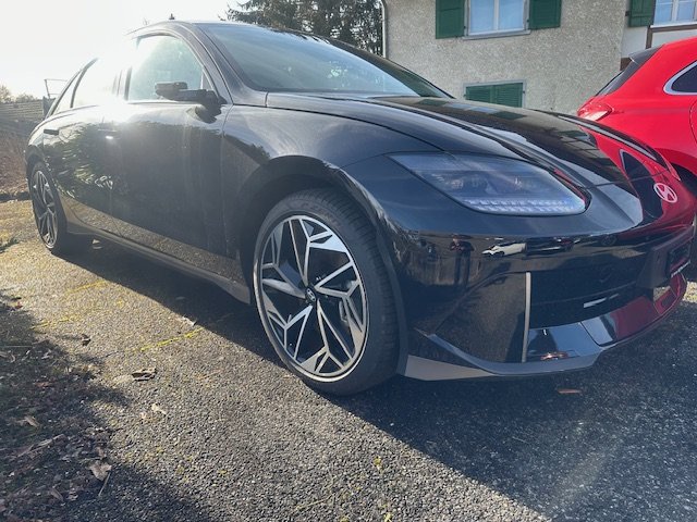 HYUNDAI Ioniq 6 Launch Edition 4WD