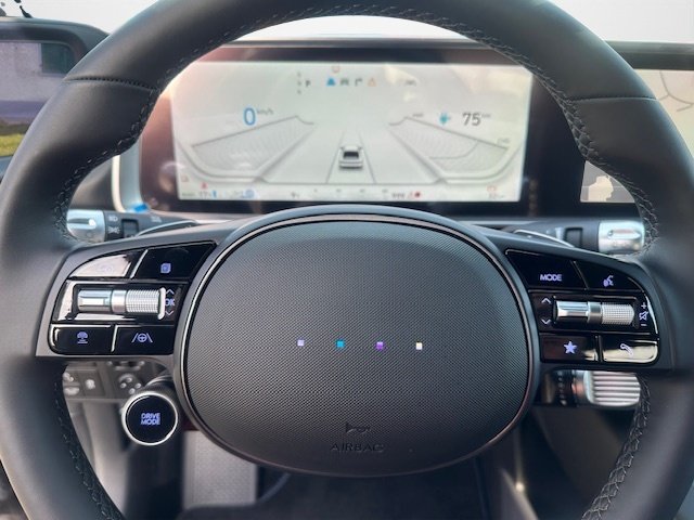 HYUNDAI Ioniq 6 Launch Edition 4WD, Electric, New car, Automatic - 6