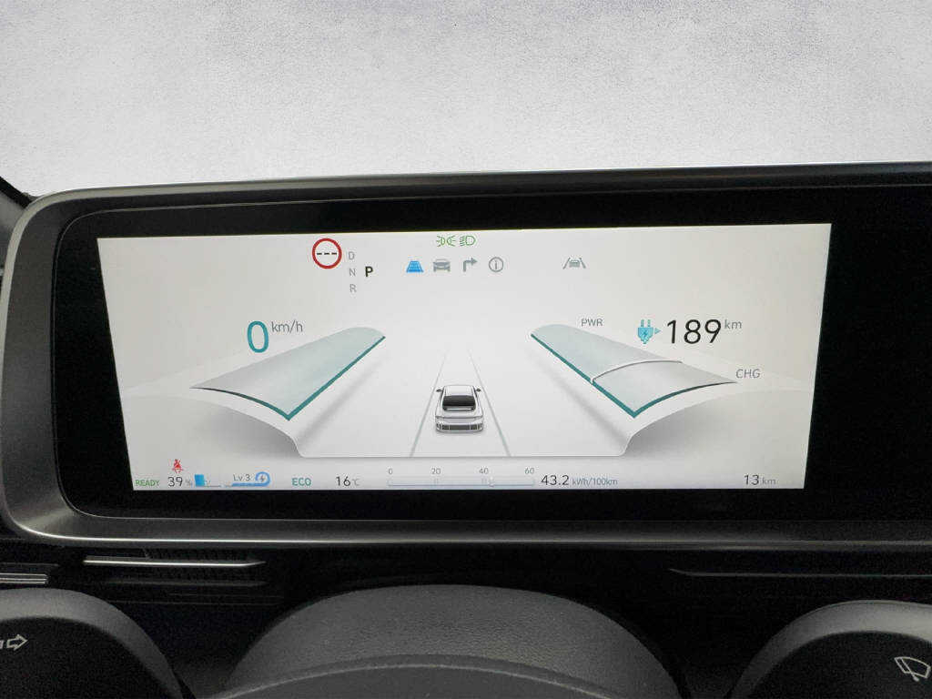 HYUNDAI Ioniq 6 Launch Edition 4WD 77kWh, Electric, Second hand / Used, Automatic - 4