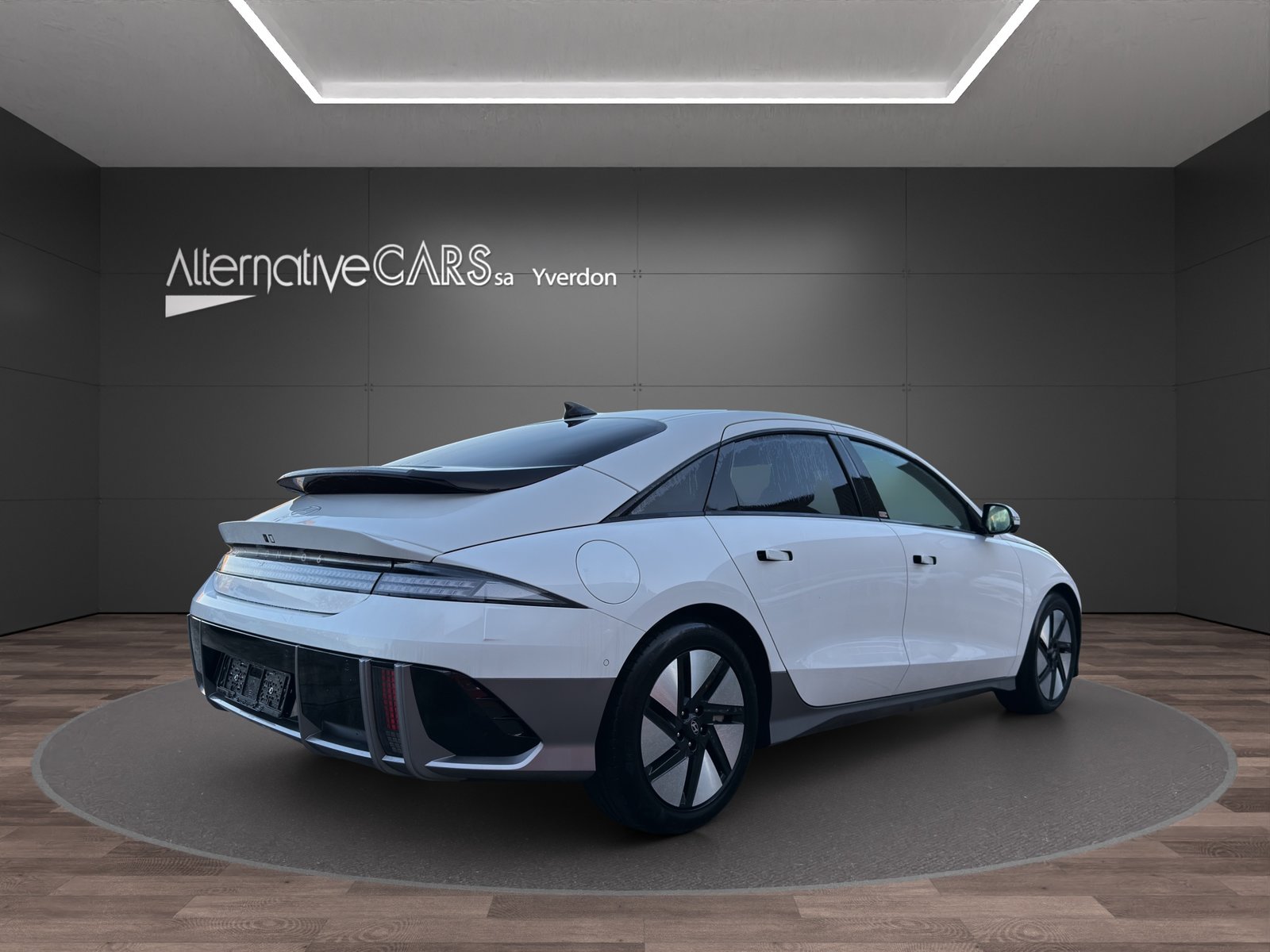 HYUNDAI Ioniq 6 77kWh Launch Edition 2WD, Électrique, Occasion / Utilisé, Automatique - 6