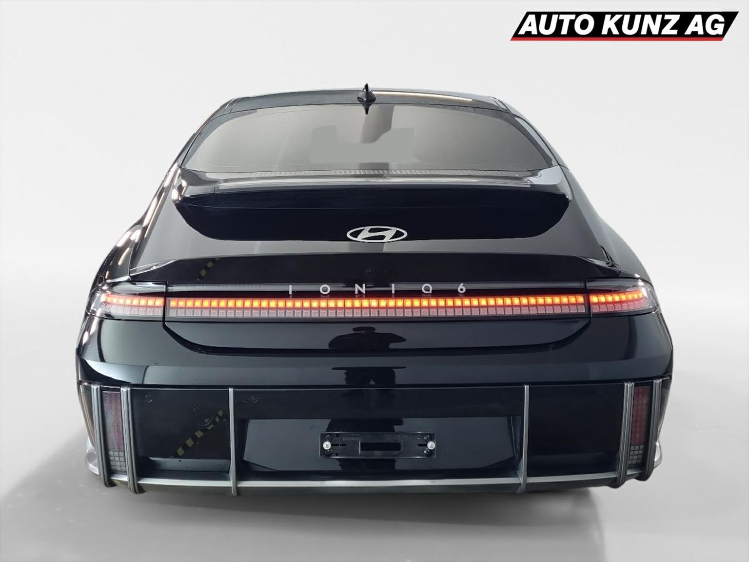 HYUNDAI Ioniq 6 77kWh Amplia 2WD, Électrique, Occasion / Utilisé, Automatique - 3