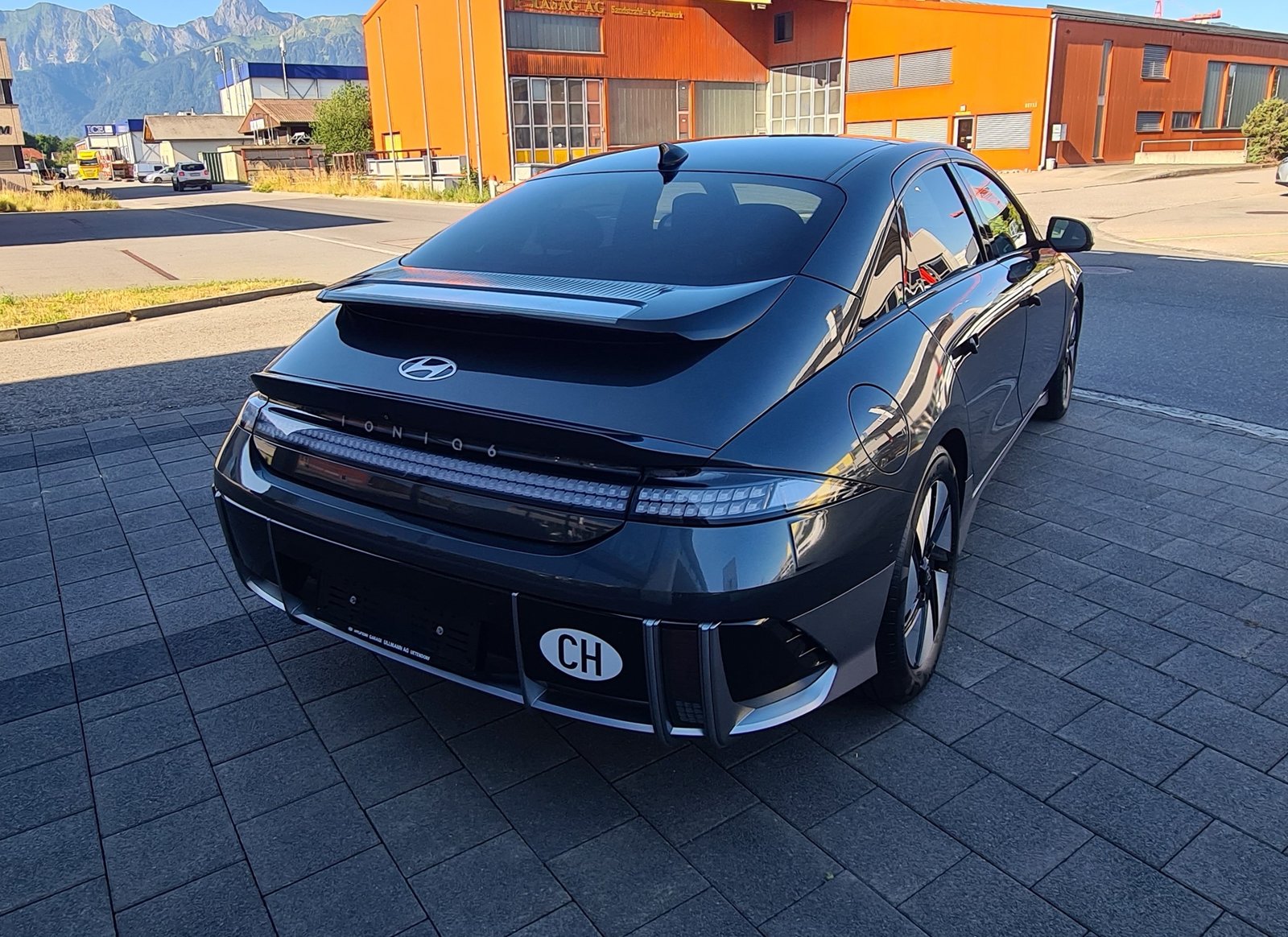 HYUNDAI Ioniq 6 77kWh Launch Edition 2WD, Electric, Second hand / Used, Automatic - 5