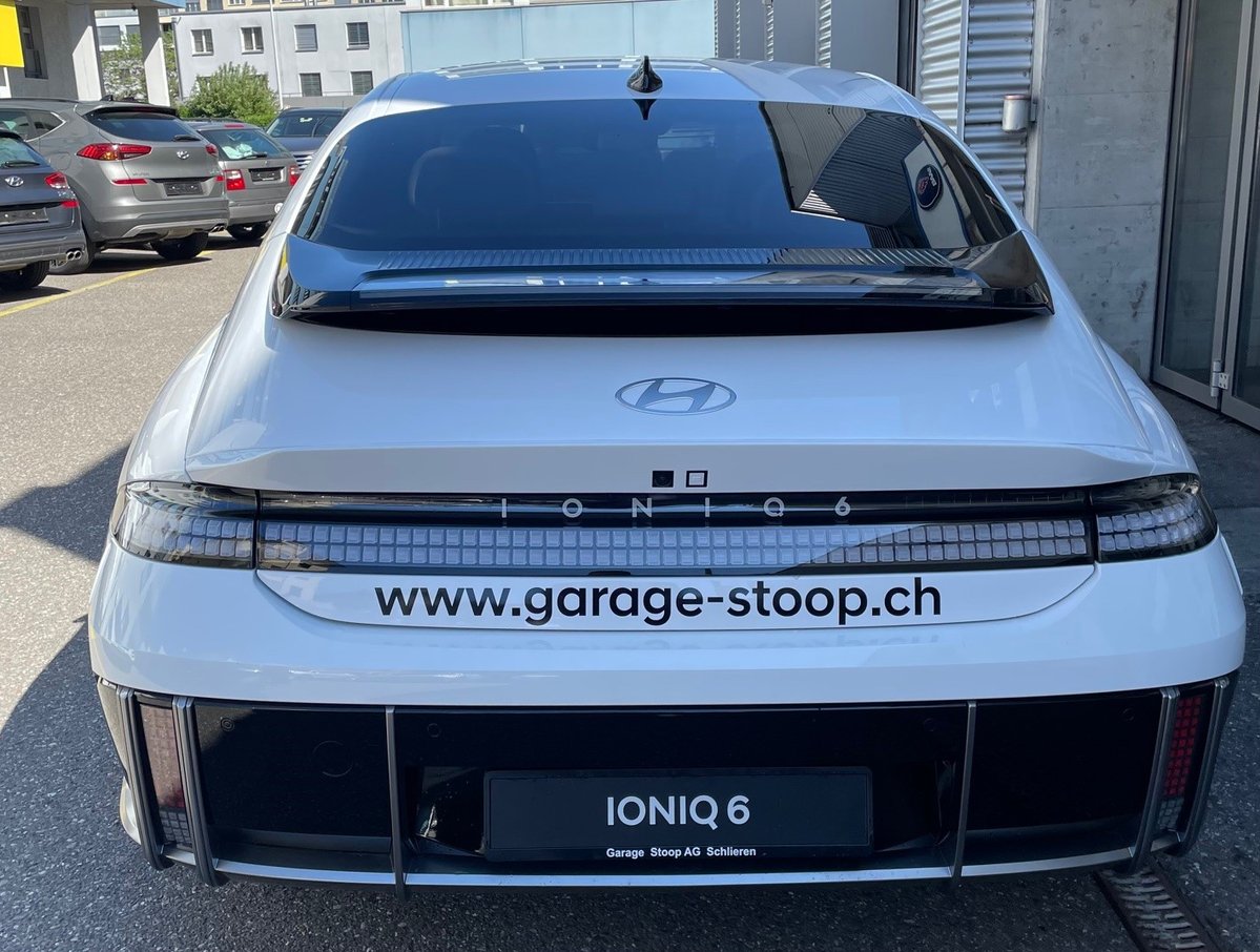 HYUNDAI Ioniq 6 Launch Edition 4WD, Electric, Ex-demonstrator, Automatic - 4