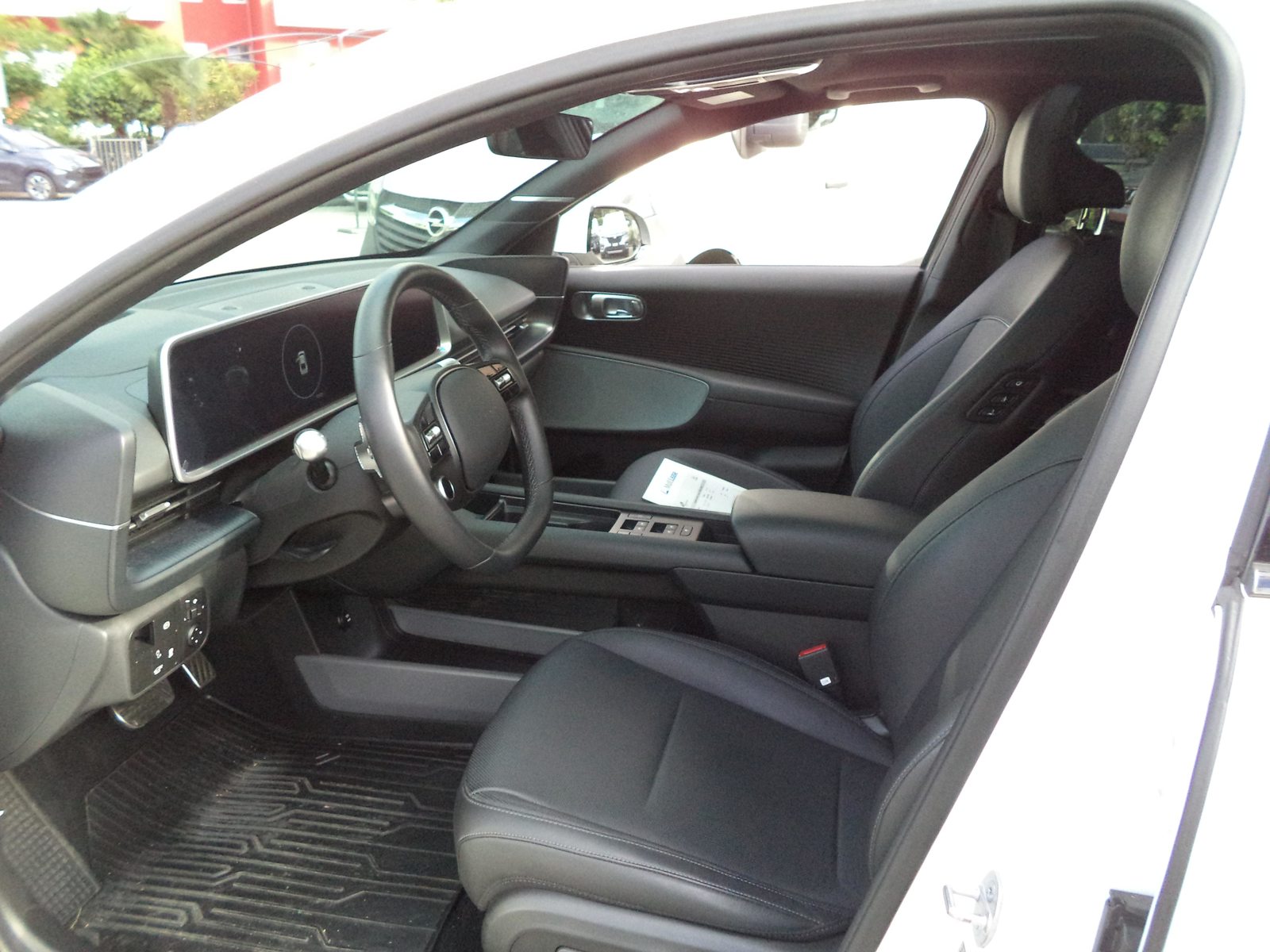 HYUNDAI Ioniq 6 Launch Edition 4WD, Électrique, Voiture de démonstration, Automatique - 6
