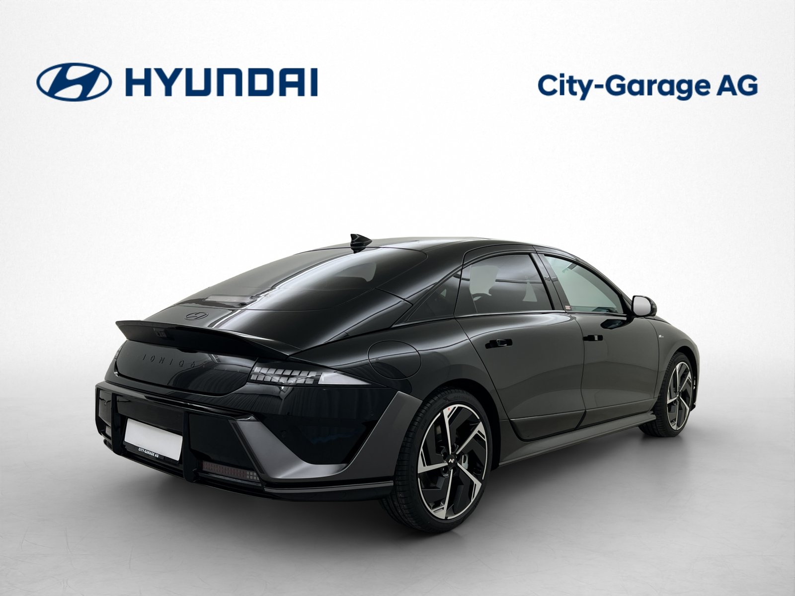 HYUNDAI Ioniq 6 N Line 84 kWh Sunroof, Electric, Ex-demonstrator, Automatic - 3