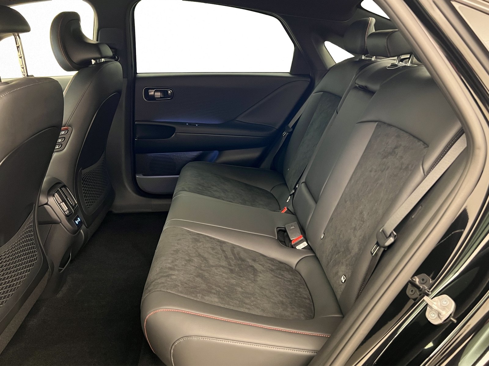 HYUNDAI Ioniq 6 N Line Sunroof 4WD, Electric, Ex-demonstrator, Automatic - 6