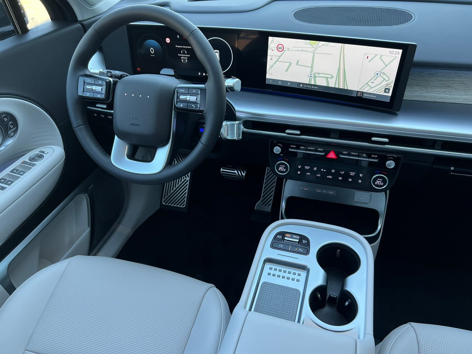 HYUNDAI Ioniq 9 110kWh Vertex Caligraphy 4WD, Électrique, Voiture nouvelle, Automatique - 7