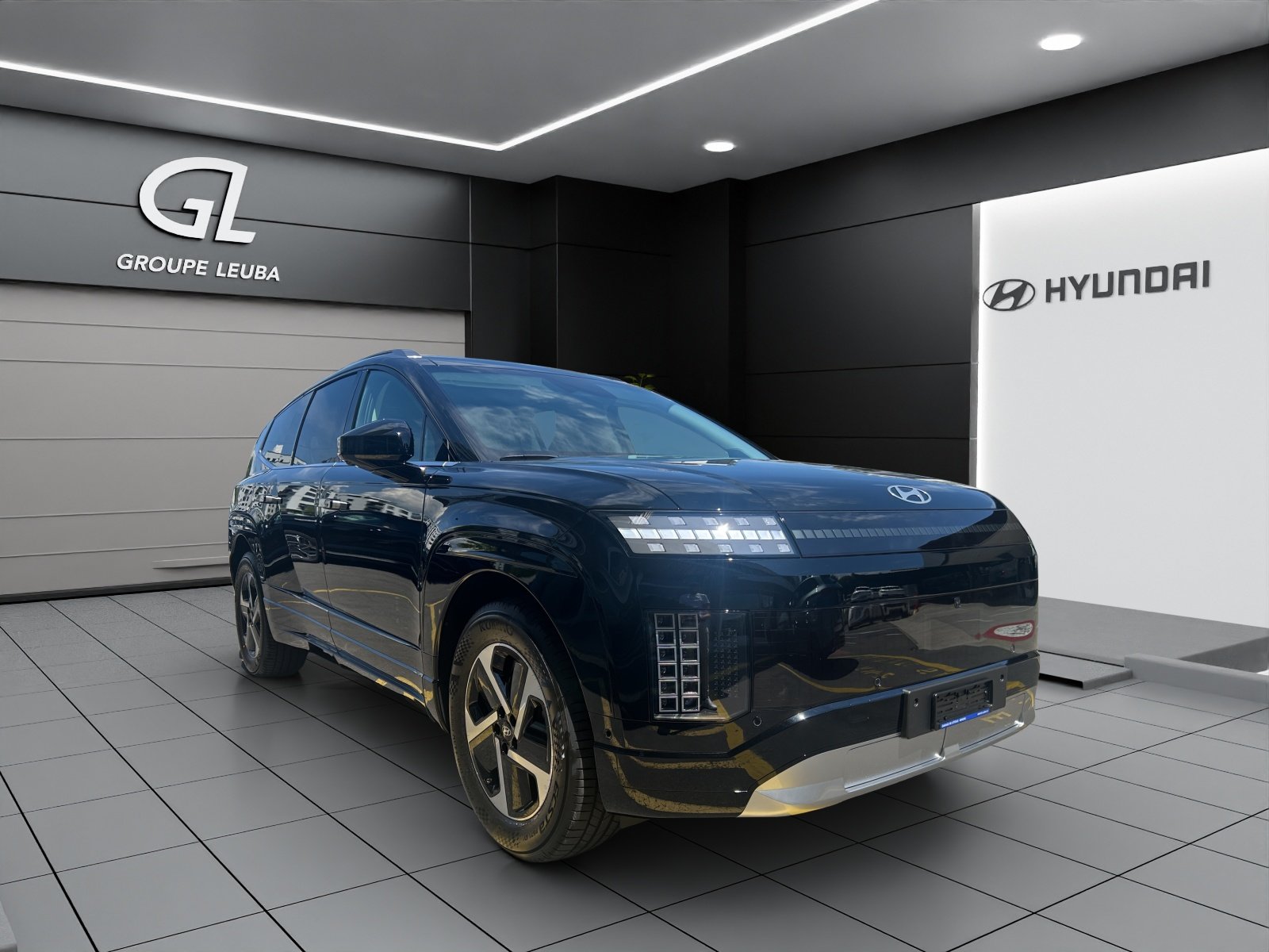 HYUNDAI Ioniq 9 110kWh Vertex 4WD