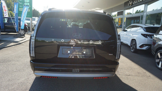 HYUNDAI Ioniq 9 110kWh Vertex 4WD, Ex-demonstrator, Automatic - 6