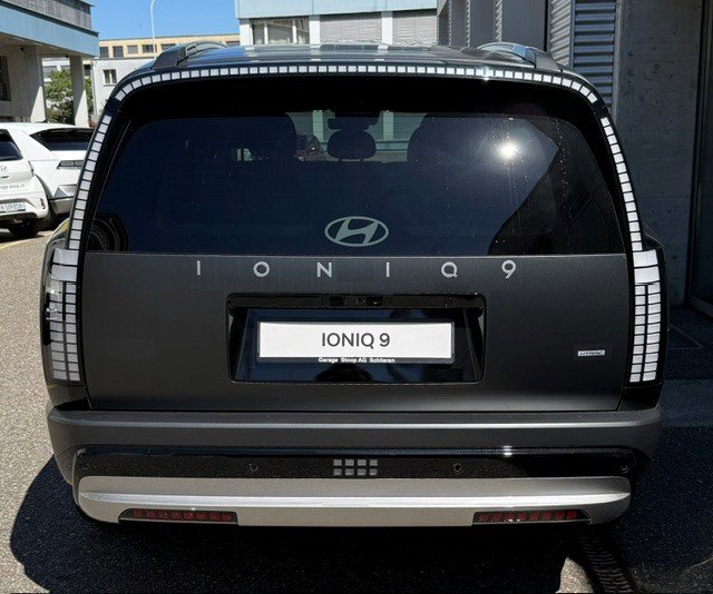 HYUNDAI Ioniq 9 Vertex 4WD, Electric, New car, Automatic - 4