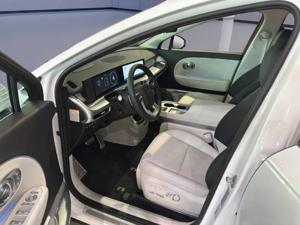HYUNDAI IONIQ 9 Vertex 110 KWH 4WD, Électrique, Occasion / Utilisé, Automatique - 6