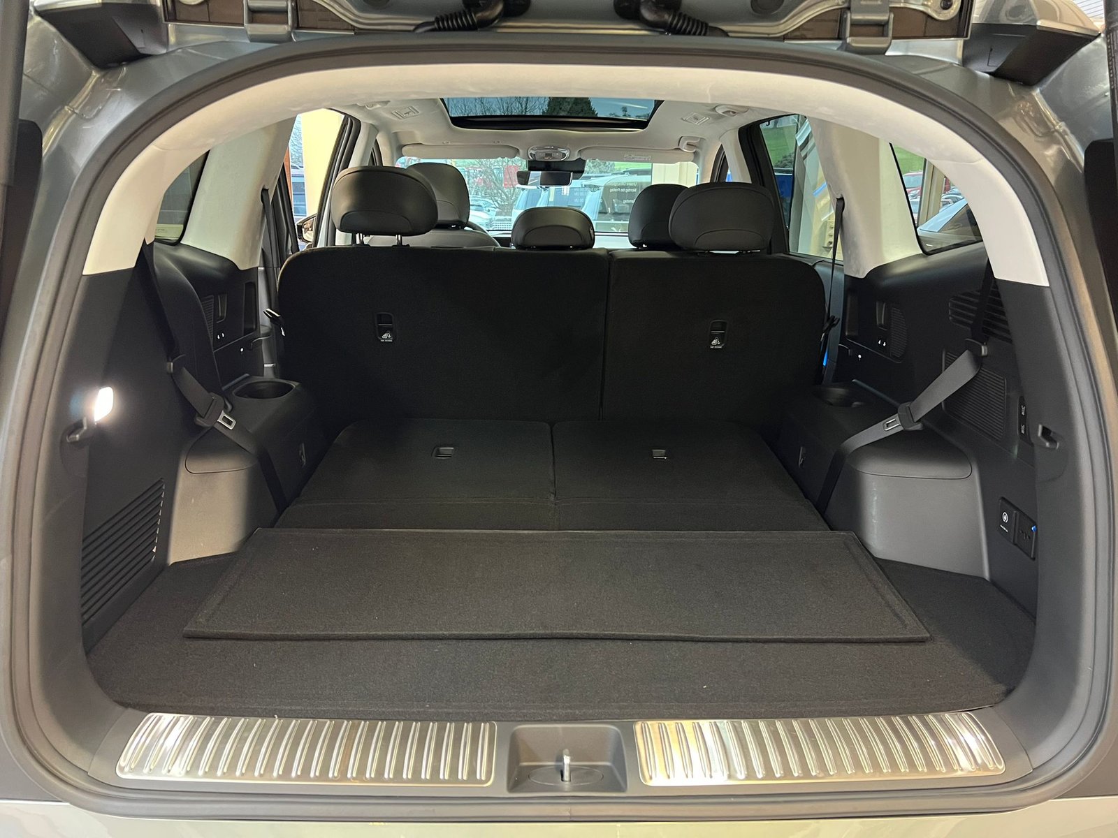 HYUNDAI Ioniq 9 110kWh Vertex Caligraphy 4WD, Electric, New car, Automatic - 7