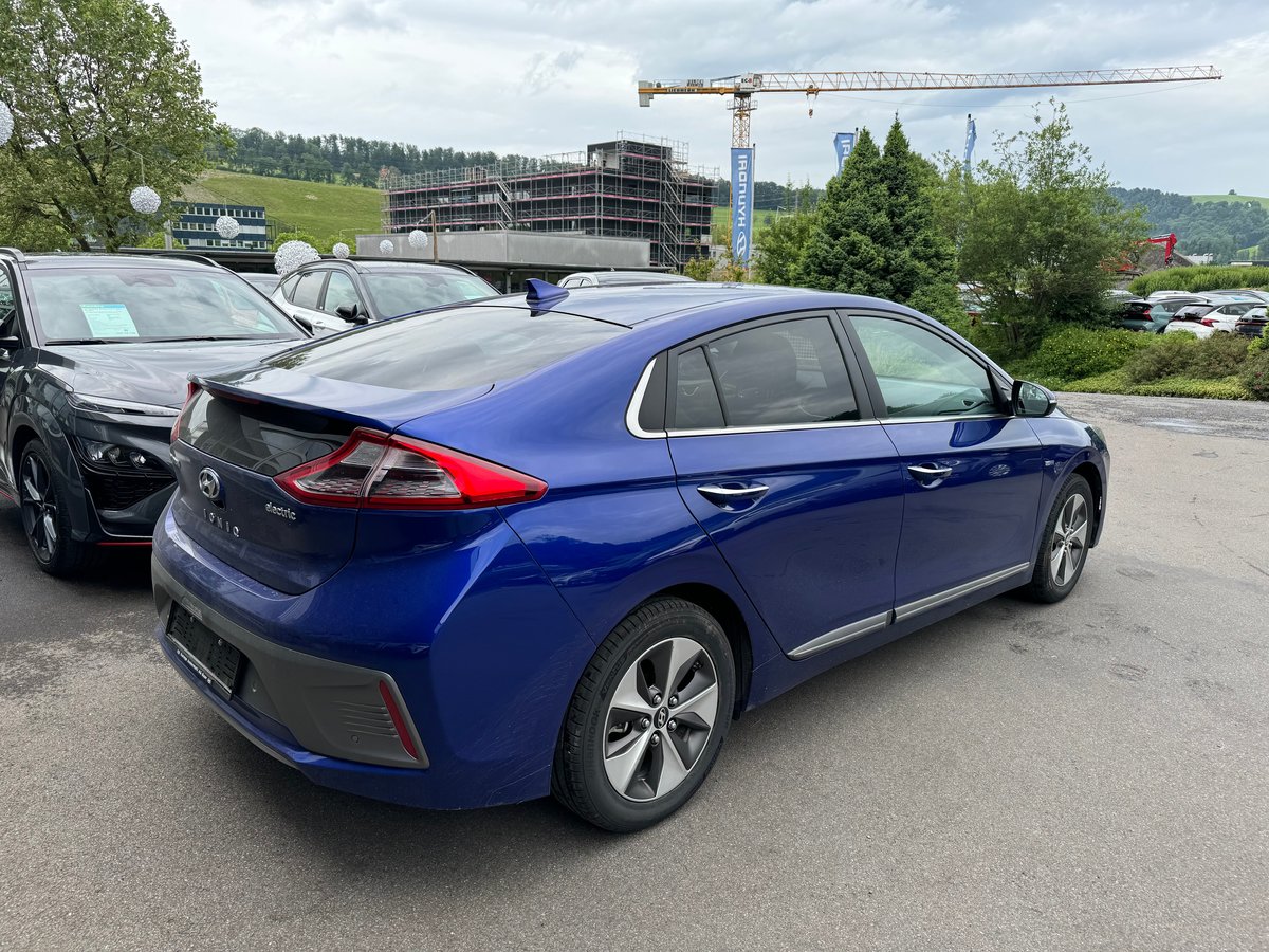 HYUNDAI Ioniq Vertex, Elektro, Occasion / Gebraucht, Automatik - 5