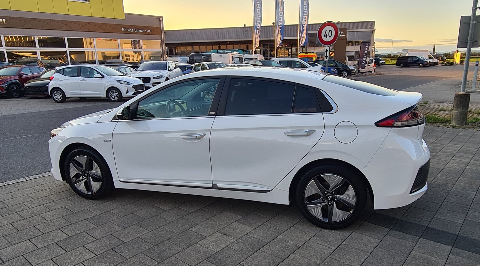 HYUNDAI Ioniq 1.6 GDi HEV Vertex DCT, Voll-Hybrid Benzin/Elektro, Occasion / Gebraucht, Automatik - 7