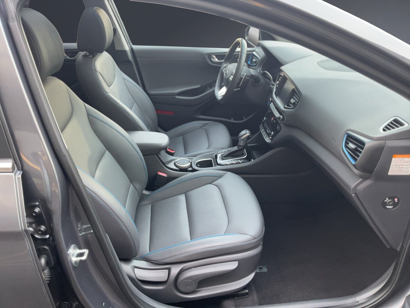 HYUNDAI Ioniq 1.6 HEV Vertex, Voll-Hybrid Benzin/Elektro, Occasion / Gebraucht, Automatik - 5