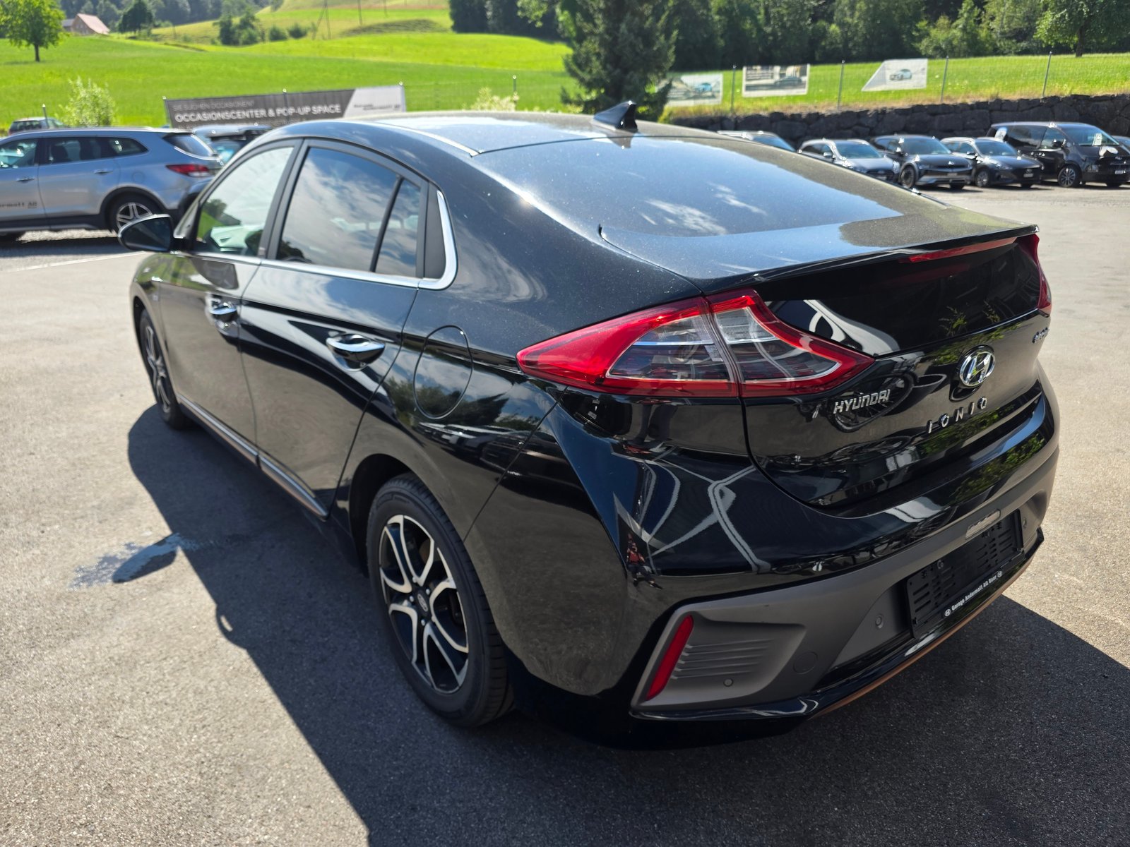 HYUNDAI Ioniq Launch, Elektro, Occasion / Gebraucht, Automatik - 5