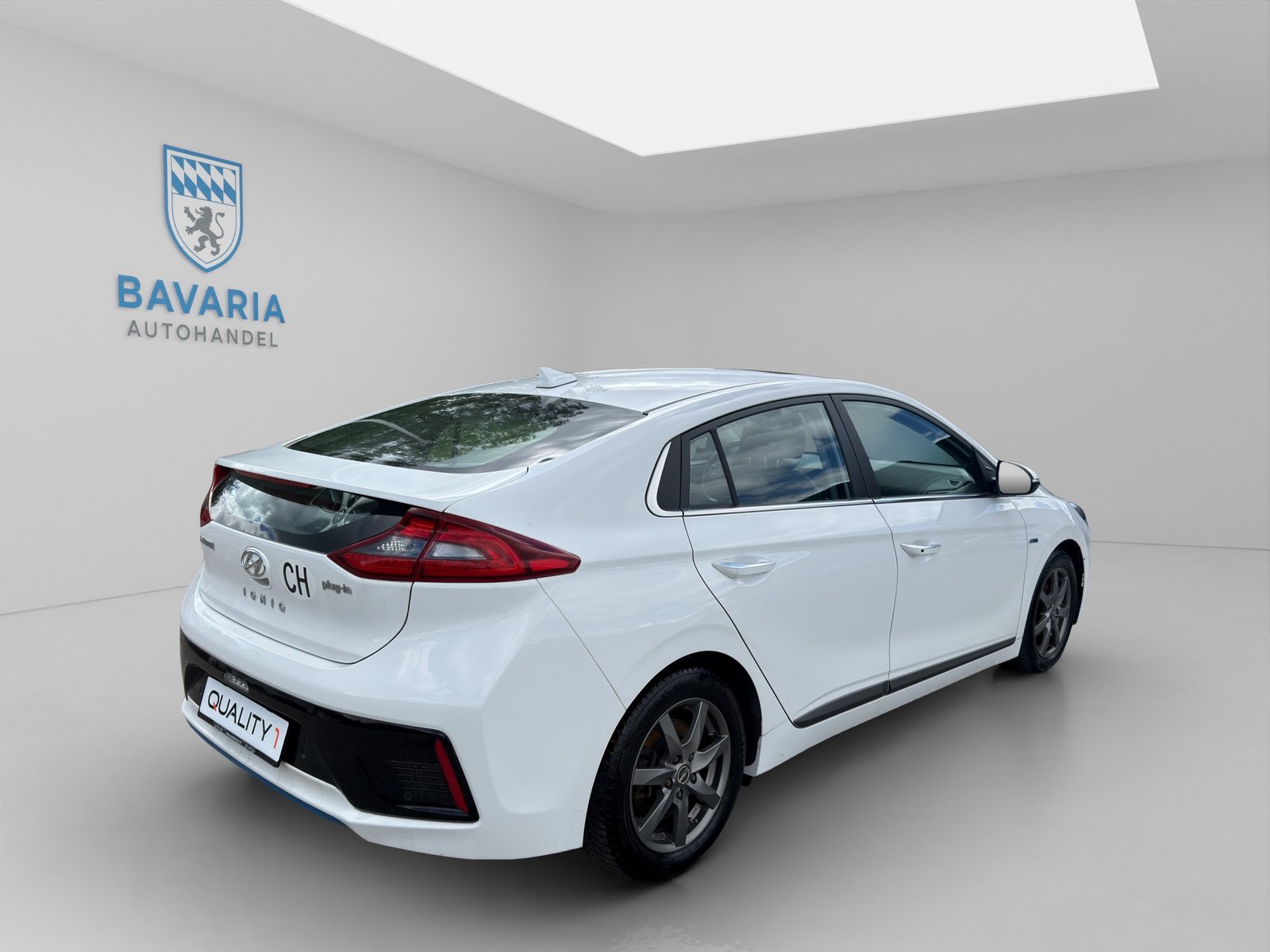HYUNDAI Ioniq 1.6 GDi Plug in Hybrid Launch Plus DCT, Plug-in-Hybrid Benzin/Elektro, Occasion / Gebraucht, Automatik - 5