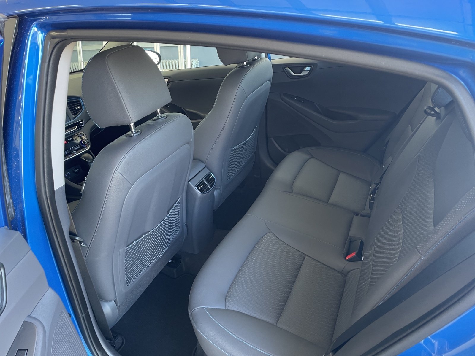 HYUNDAI Ioniq 1.6 GDi Launch Plus, Voll-Hybrid Benzin/Elektro, Occasion / Gebraucht, Automatik - 7
