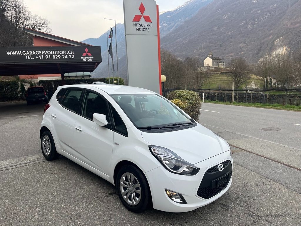 HYUNDAI iX20 1.4 Origo, Petrol, Second hand / Used, Manual - 2