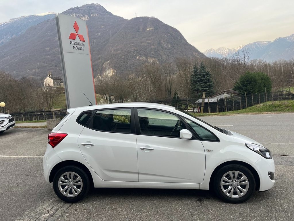 HYUNDAI iX20 1.4 Origo, Petrol, Second hand / Used, Manual - 6