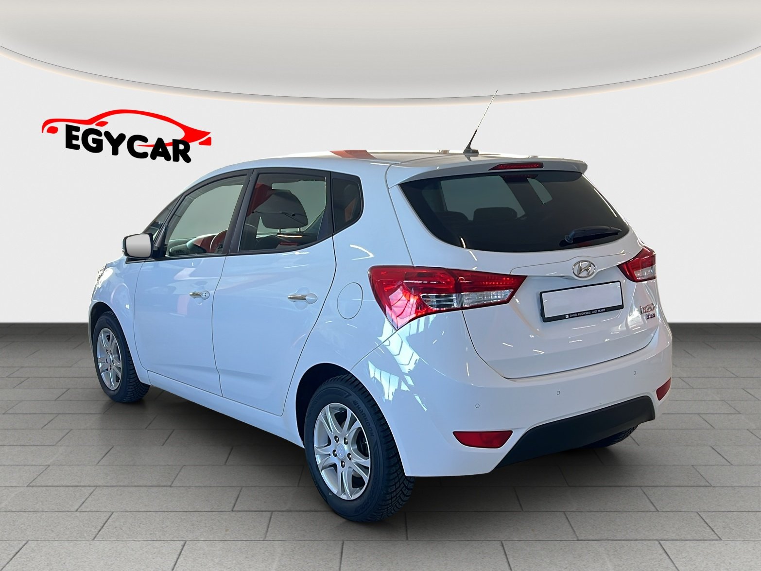 HYUNDAI iX20 1.6 CRDi Amplia, Diesel, Occasion / Utilisé, Manuelle - 5