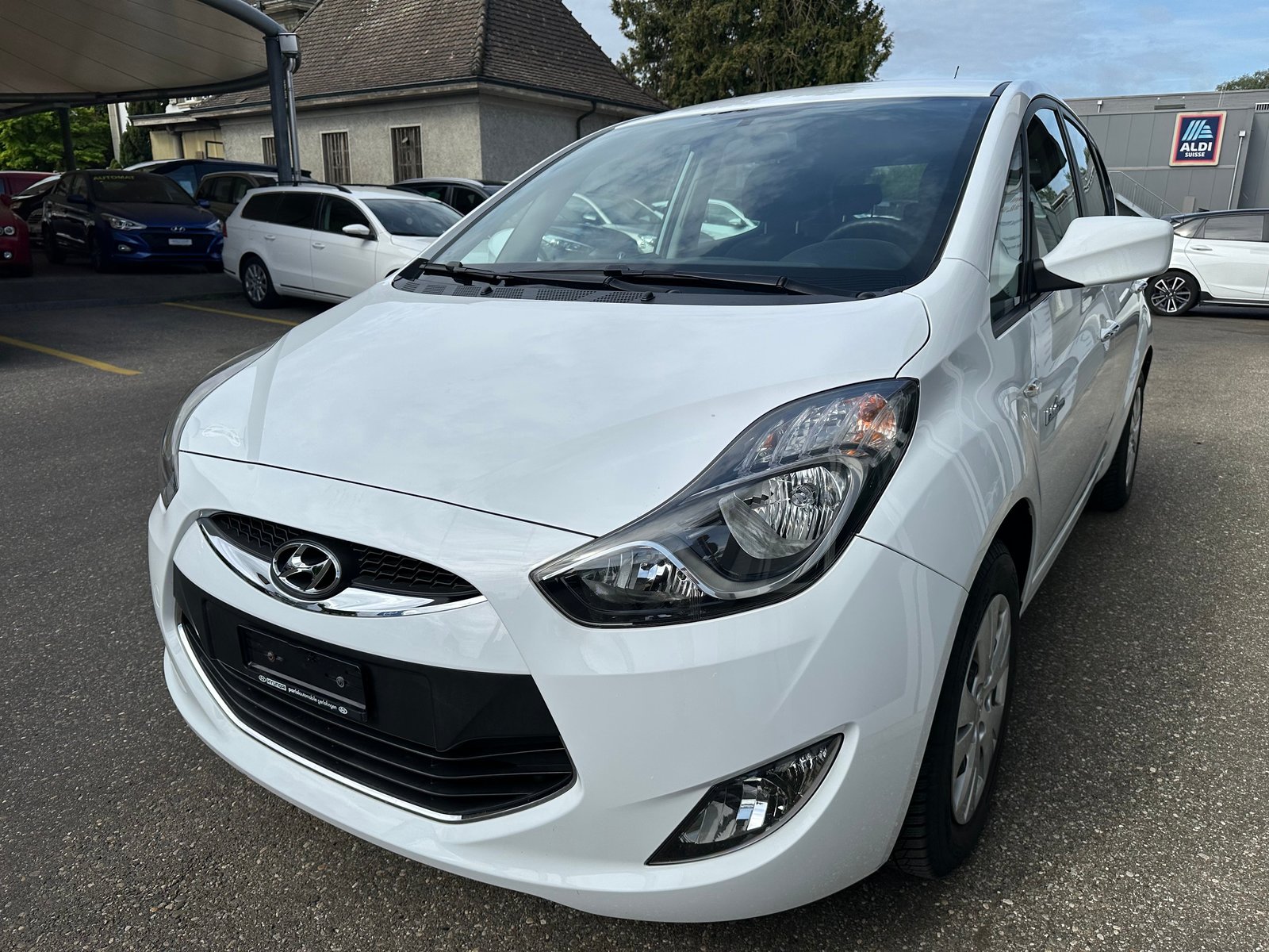 HYUNDAI iX20 1.4 Comfort, Petrol, Second hand / Used, Manual - 3