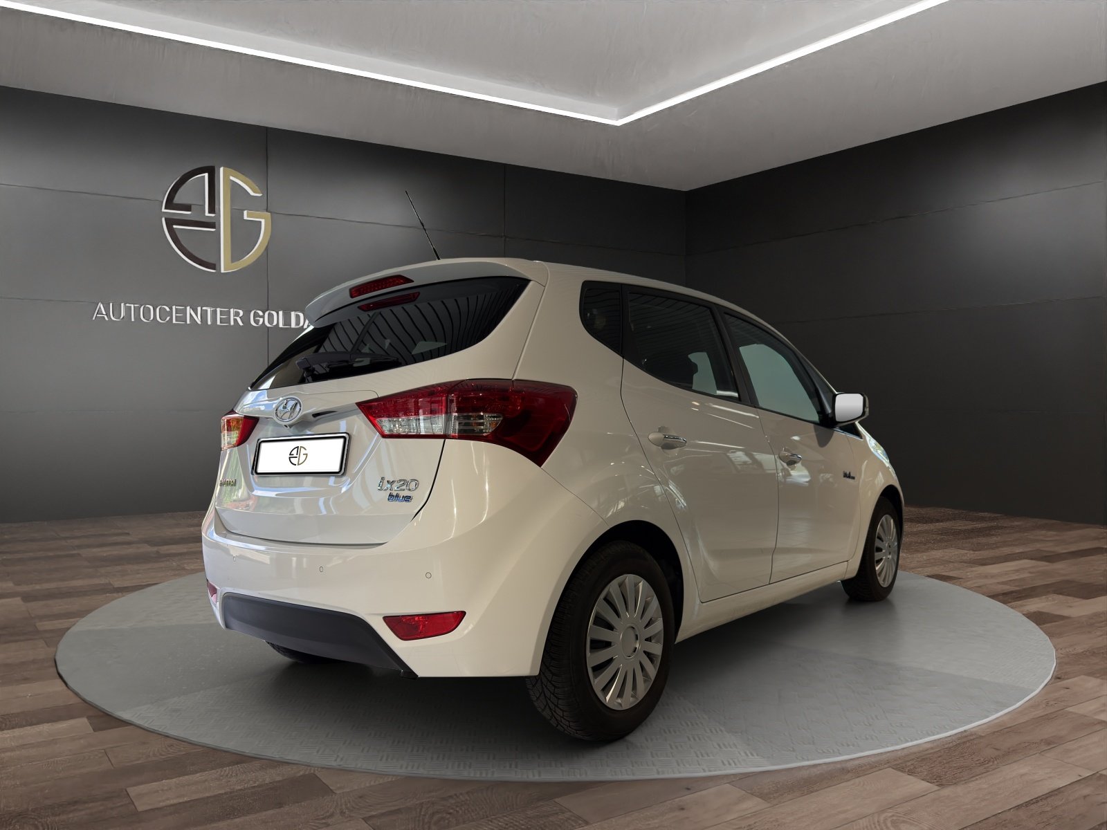 HYUNDAI iX20 1.6 Premium, Benzin, Occasion / Gebraucht, Handschaltung - 4