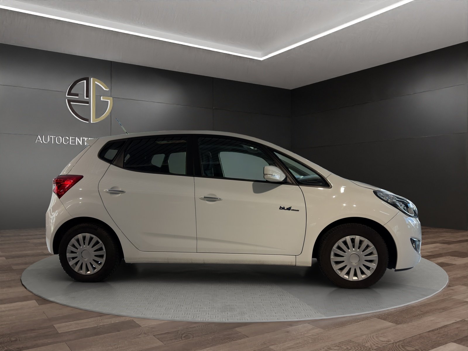 HYUNDAI iX20 1.6 Premium, Benzin, Occasion / Gebraucht, Handschaltung - 5