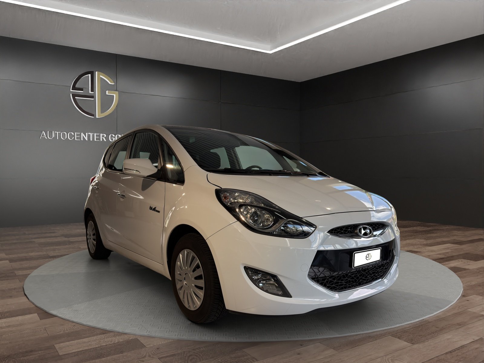 HYUNDAI iX20 1.6 Premium, Benzin, Occasion / Gebraucht, Handschaltung - 6