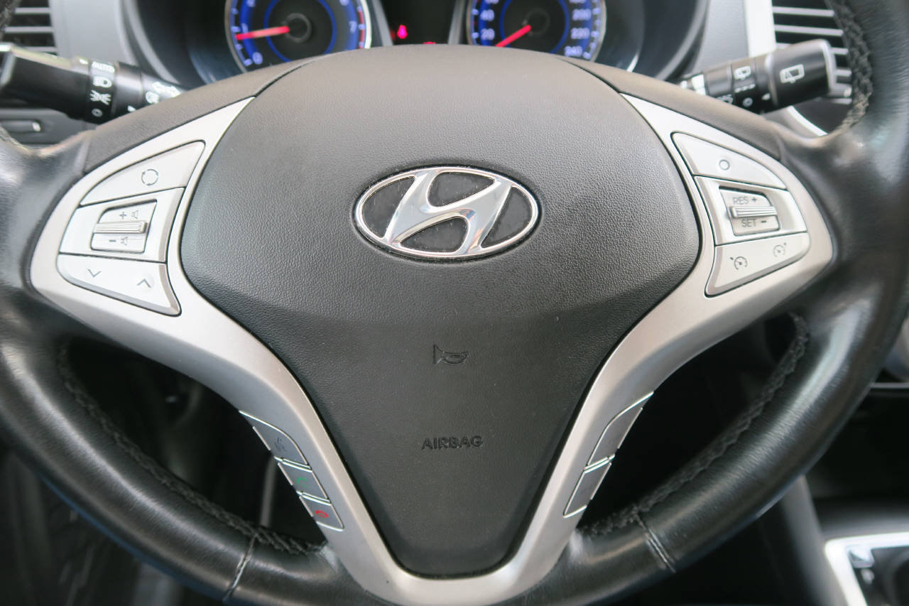 HYUNDAI ix20 1.6 Amplia, Benzin, Occasion / Gebraucht, Automatik - 6