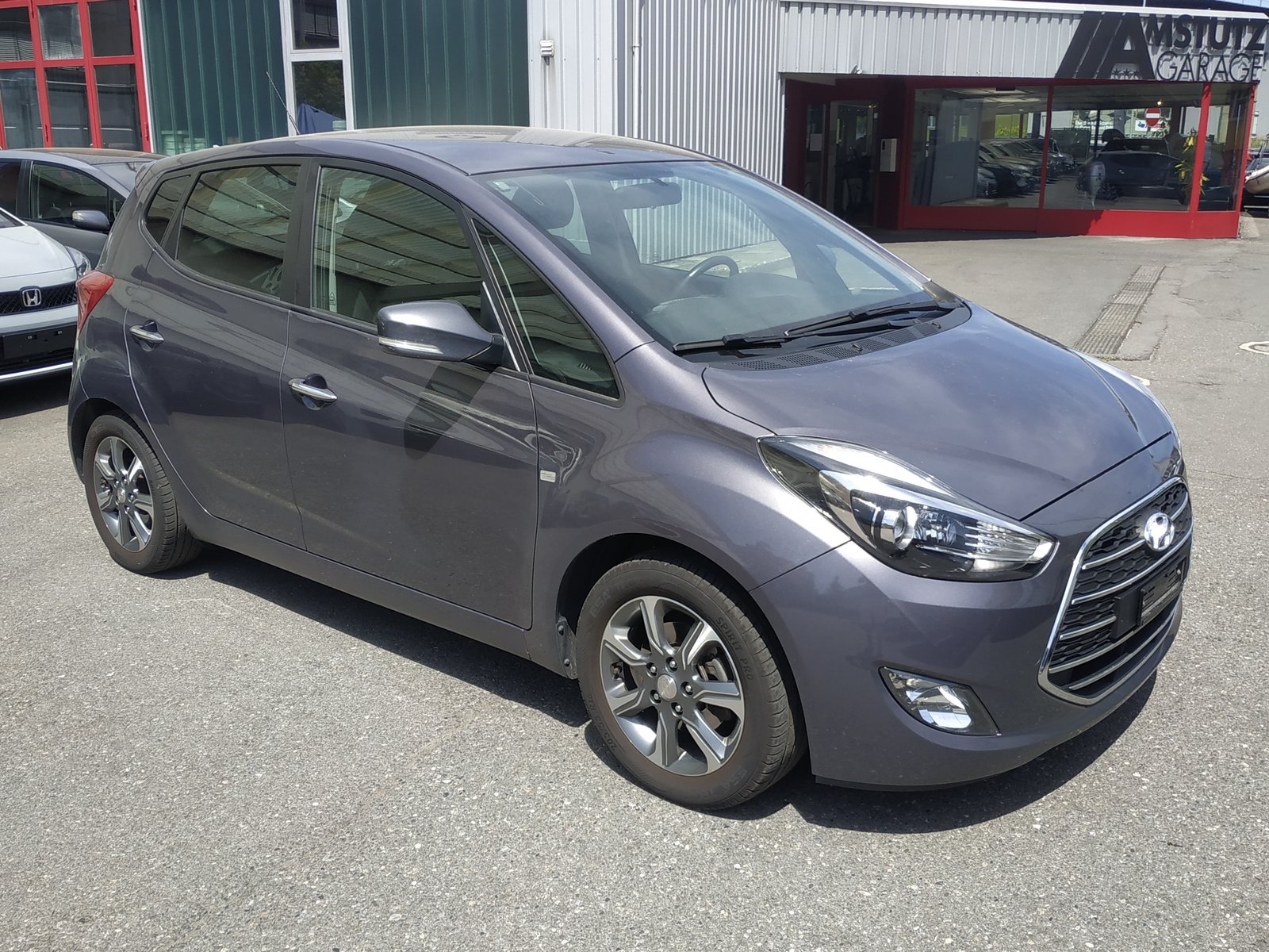 HYUNDAI iX20 1.6 CRDi Amplia, Diesel, Occasion / Utilisé, Manuelle - 2