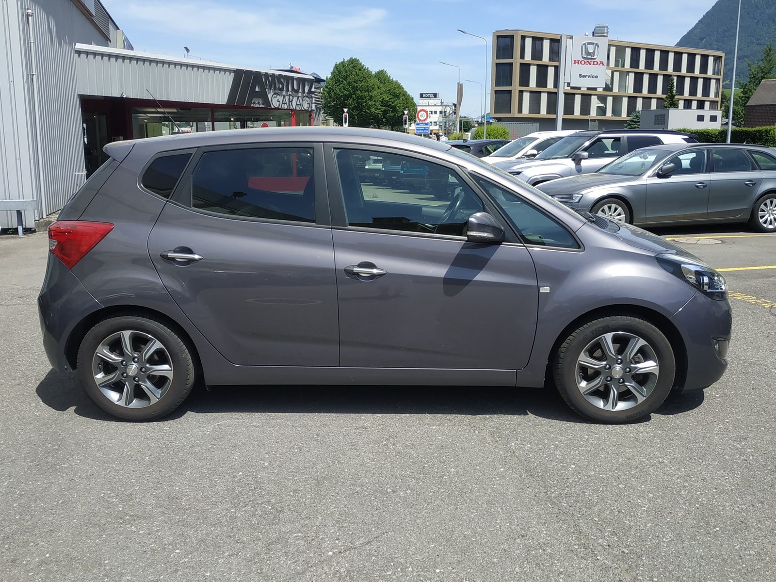 HYUNDAI iX20 1.6 CRDi Amplia, Diesel, Occasion / Utilisé, Manuelle - 6