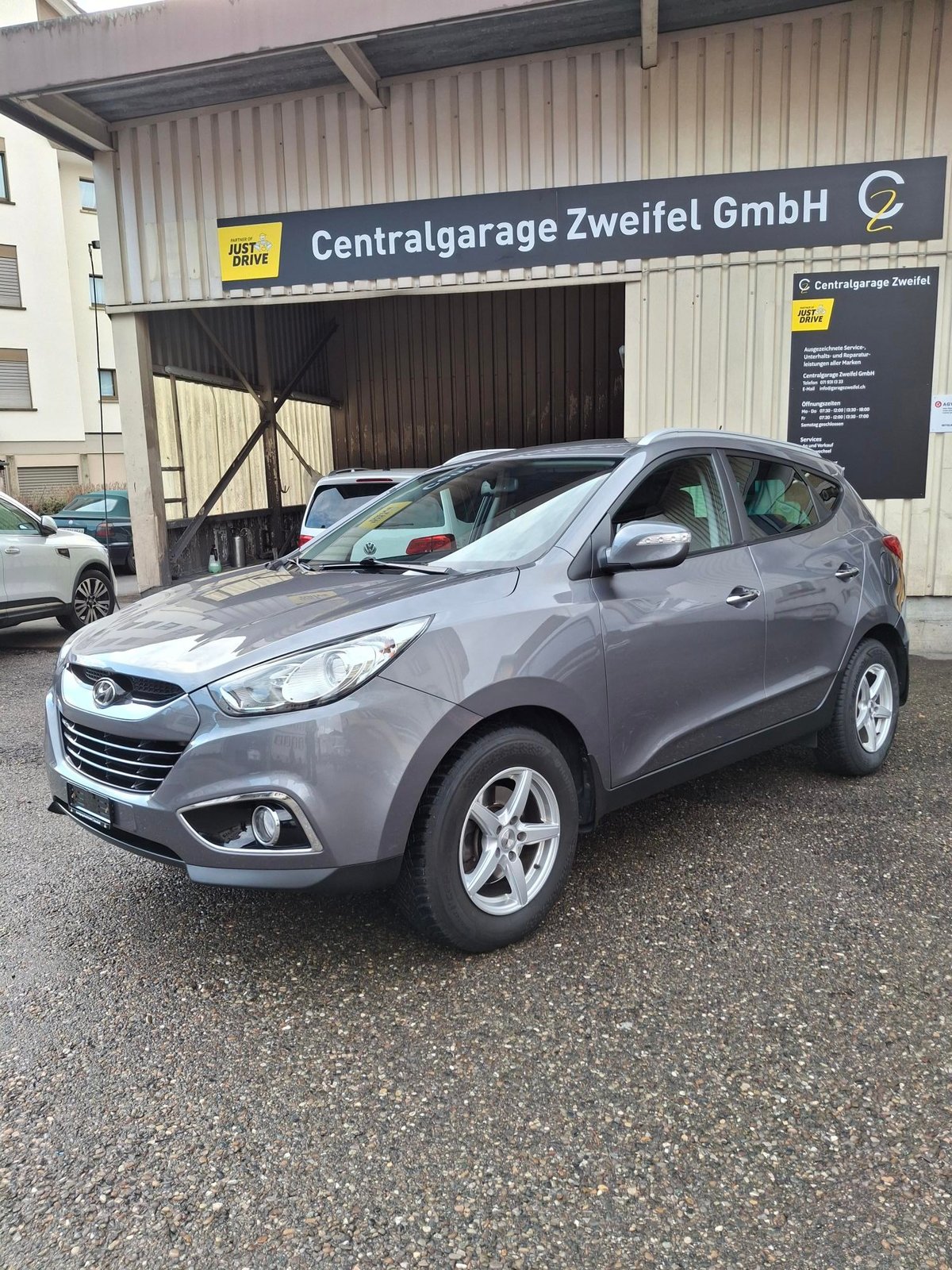 HYUNDAI iX 35 2.0 CRDi Premium 4WD Automatic