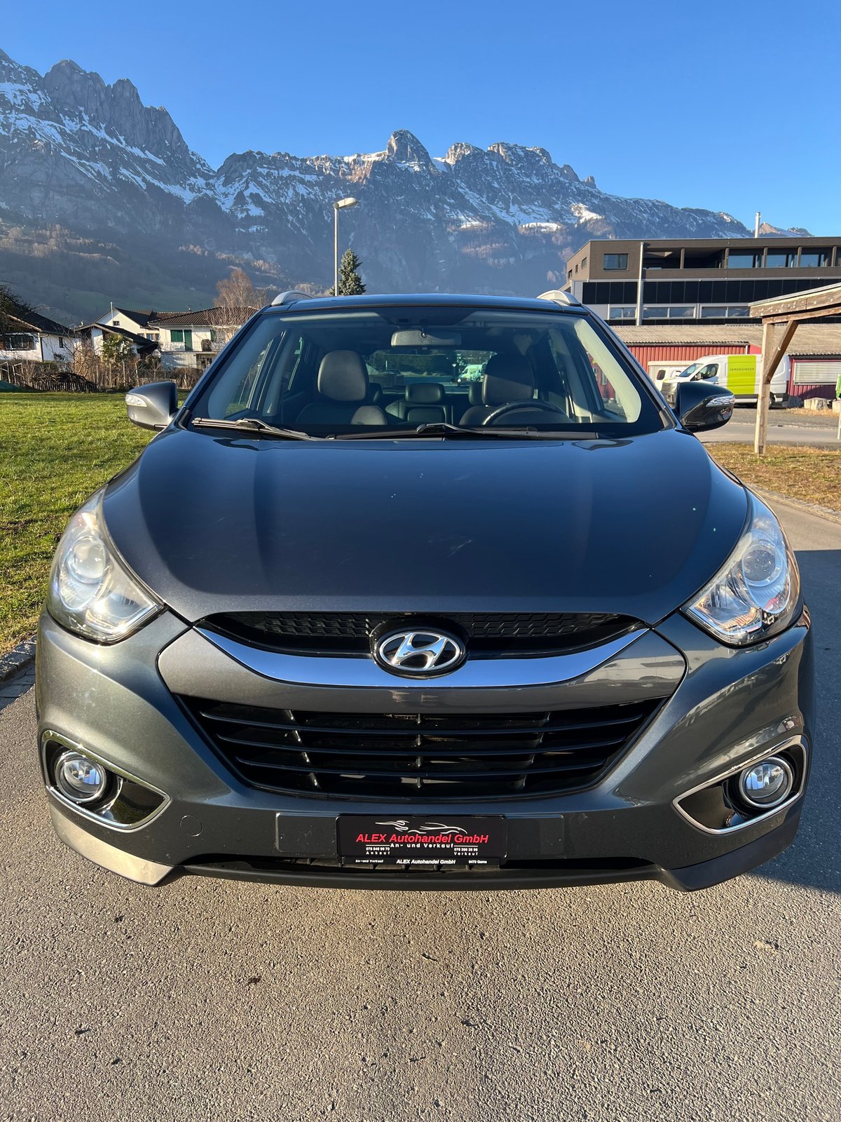 HYUNDAI IX35 iX 35 2.0 Premium 4WD, Benzin, Occasion / Gebraucht, Handschaltung - 2